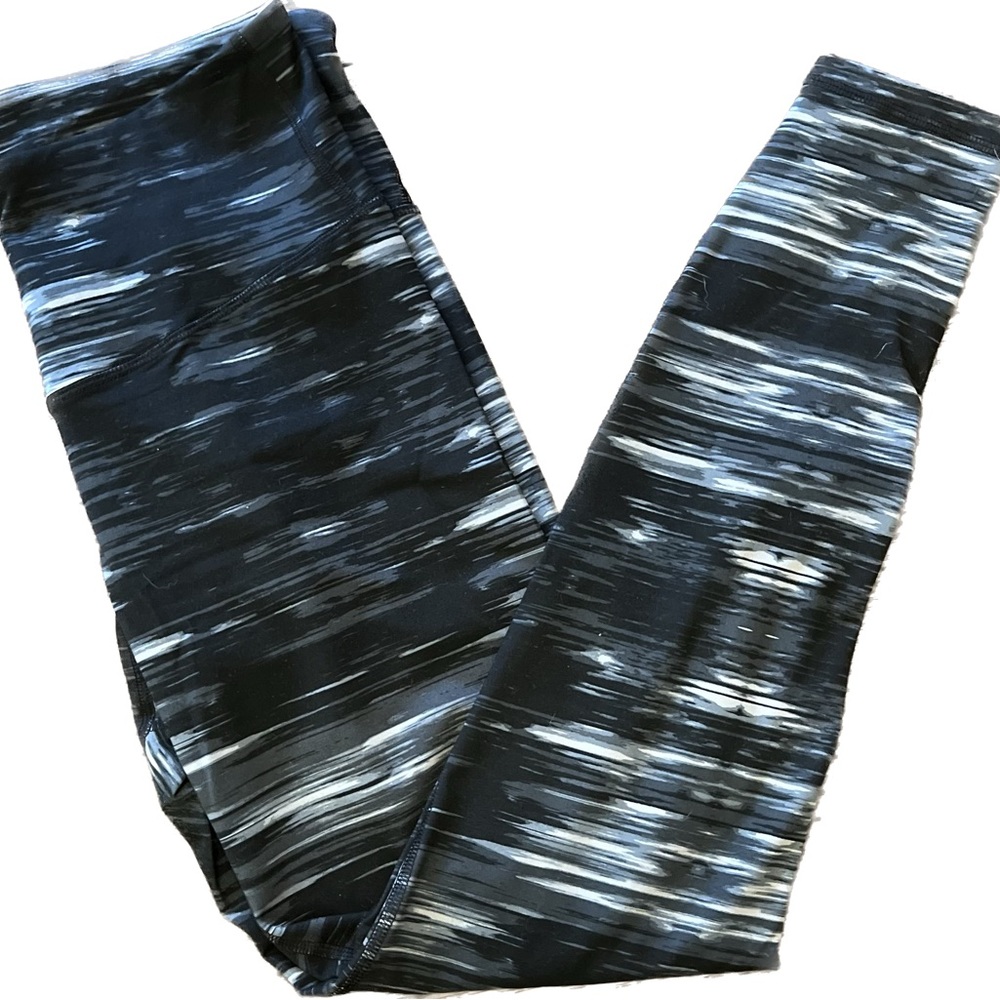 Old Navy Activewear pants (black and grey)